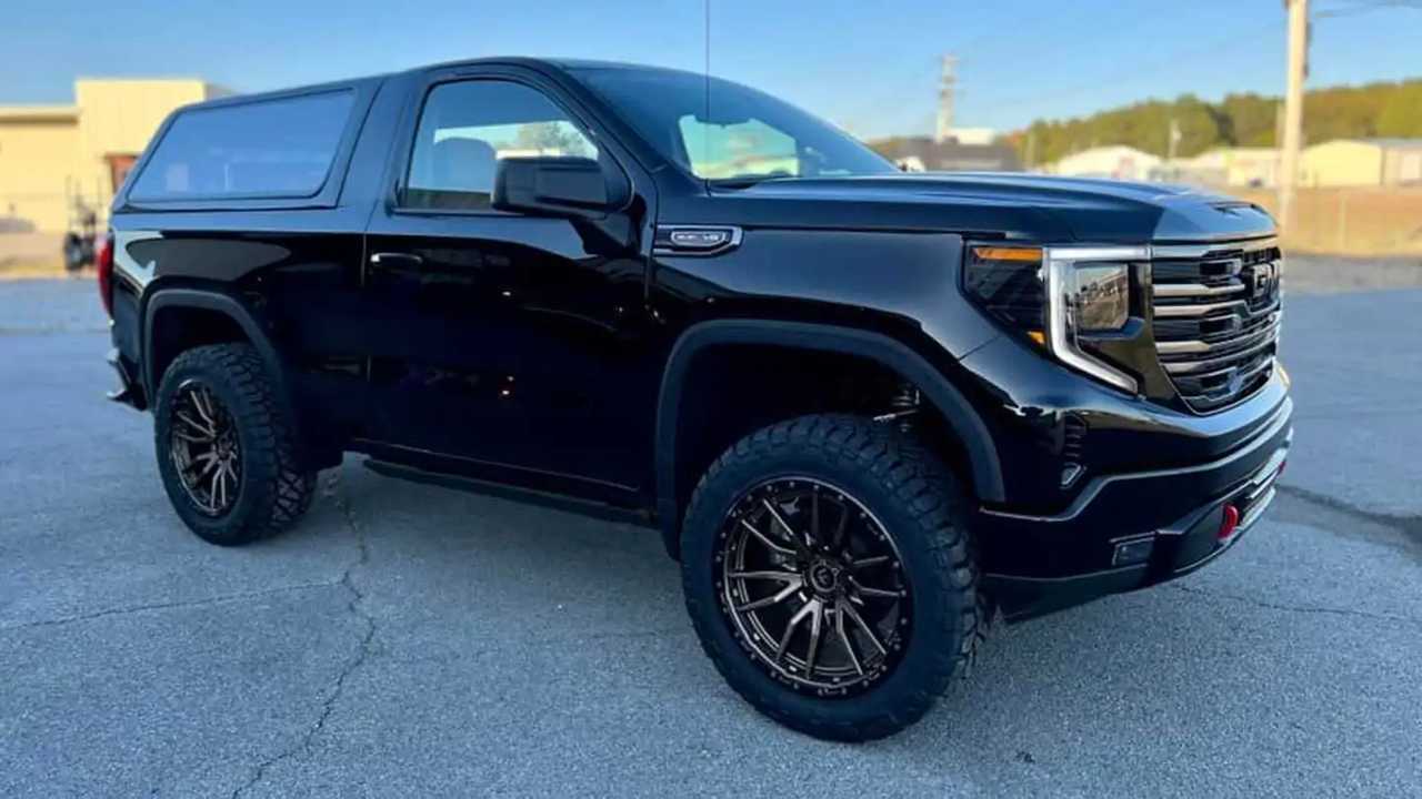 Modern GMC Jimmy Custom Build Is Headed To SEMA Modern GMC Jimmy Custom Build Is Headed To SEMA