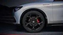 Alfa Romeo Stelvio (2023)