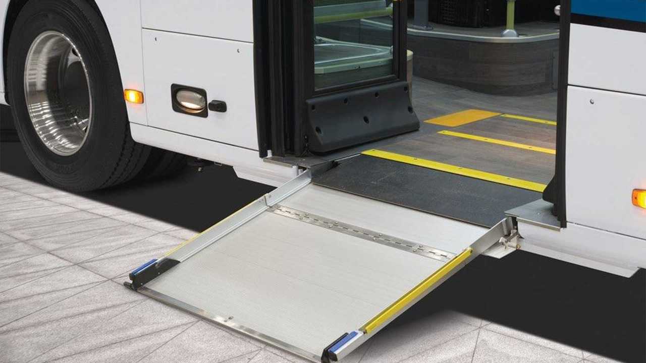 wheelchair-boarding-and-nailing-system