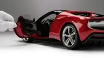 Ferrari 296 GTS a escala 1:8 de Amalgam