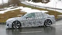 Photo d'espionnage latérale de l'Audi RS7 de nouvelle génération