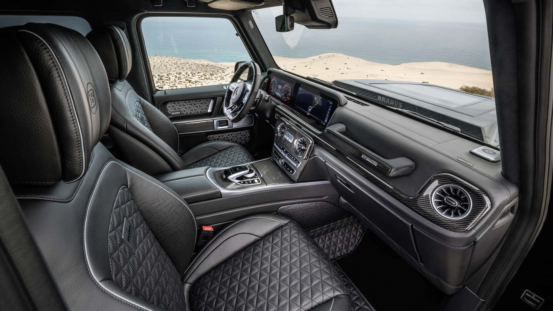 brabus-xlp-900-6x6-superblack_xlp-800-6x6-adventure-m-amg-g-63_outdoor-22.jpg
