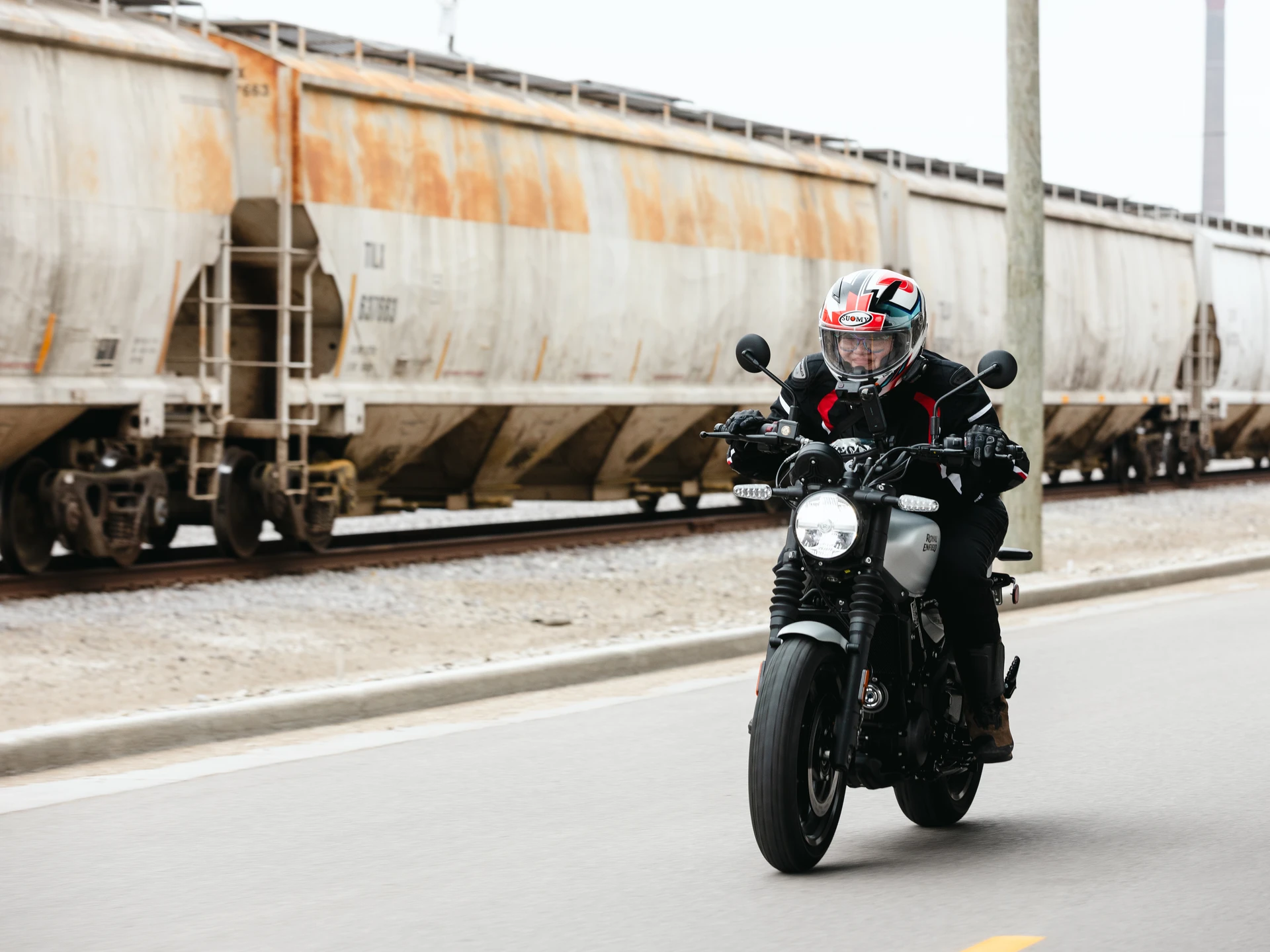 Royal Enfield's Guerrilla 450 Is a Genuinely Great Surprise of a Bike