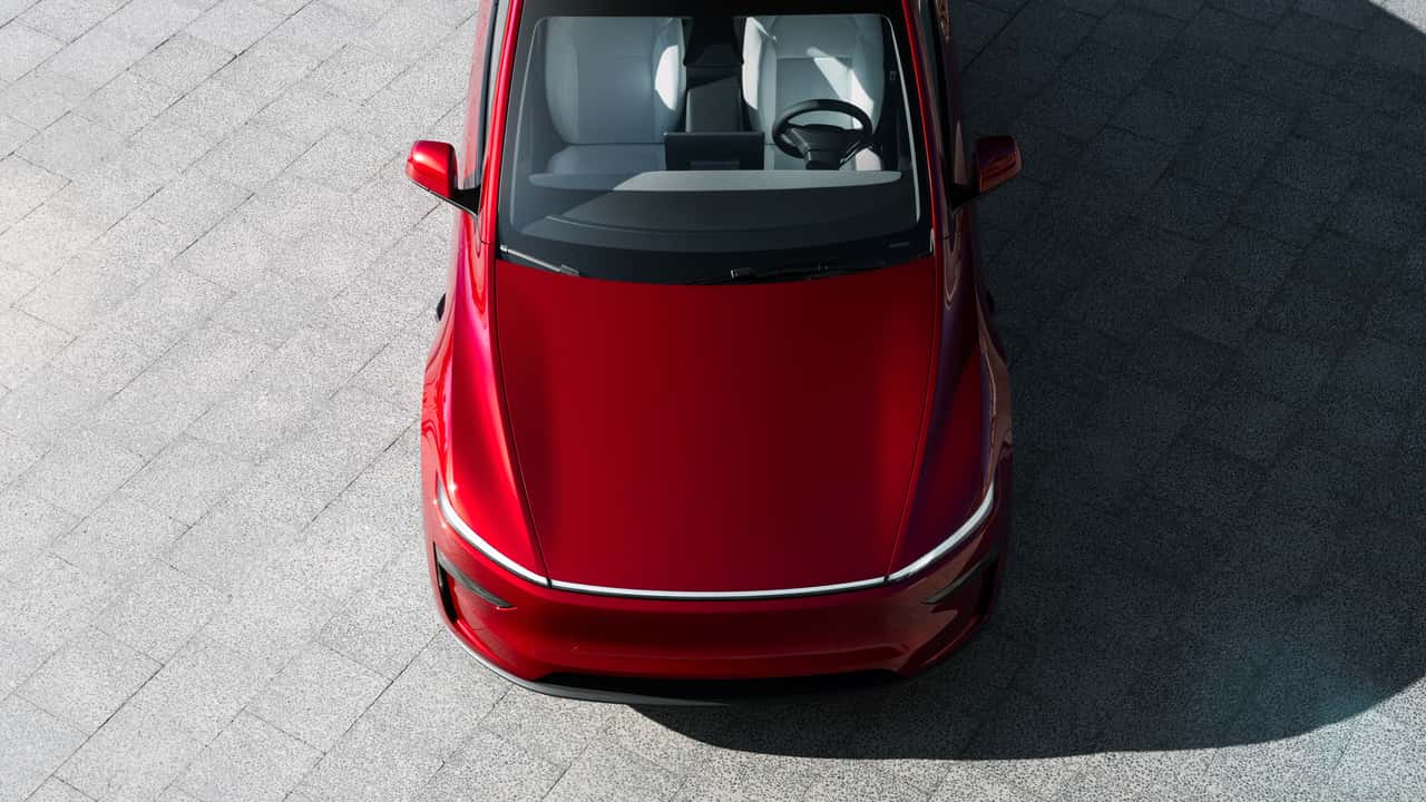 2025 Tesla Model Y Juniper
