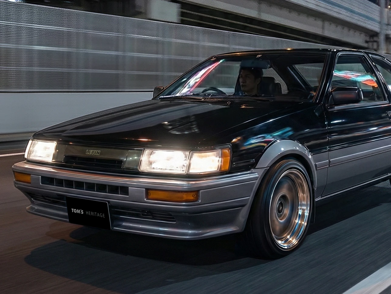 Toyota Corolla AE86 Restored: Tom