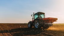 ax credit gasolio e fertilizzanti: 130 milioni per l'agricoltura