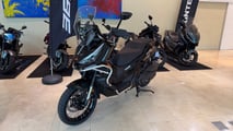Zontes lança a 368G no Brasil