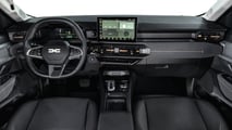 Dacia Striker Extreme Hybrid 150 4x4 (2026)