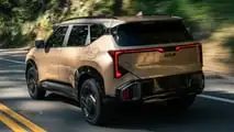 2027 Kia Seltos Rear 3/4