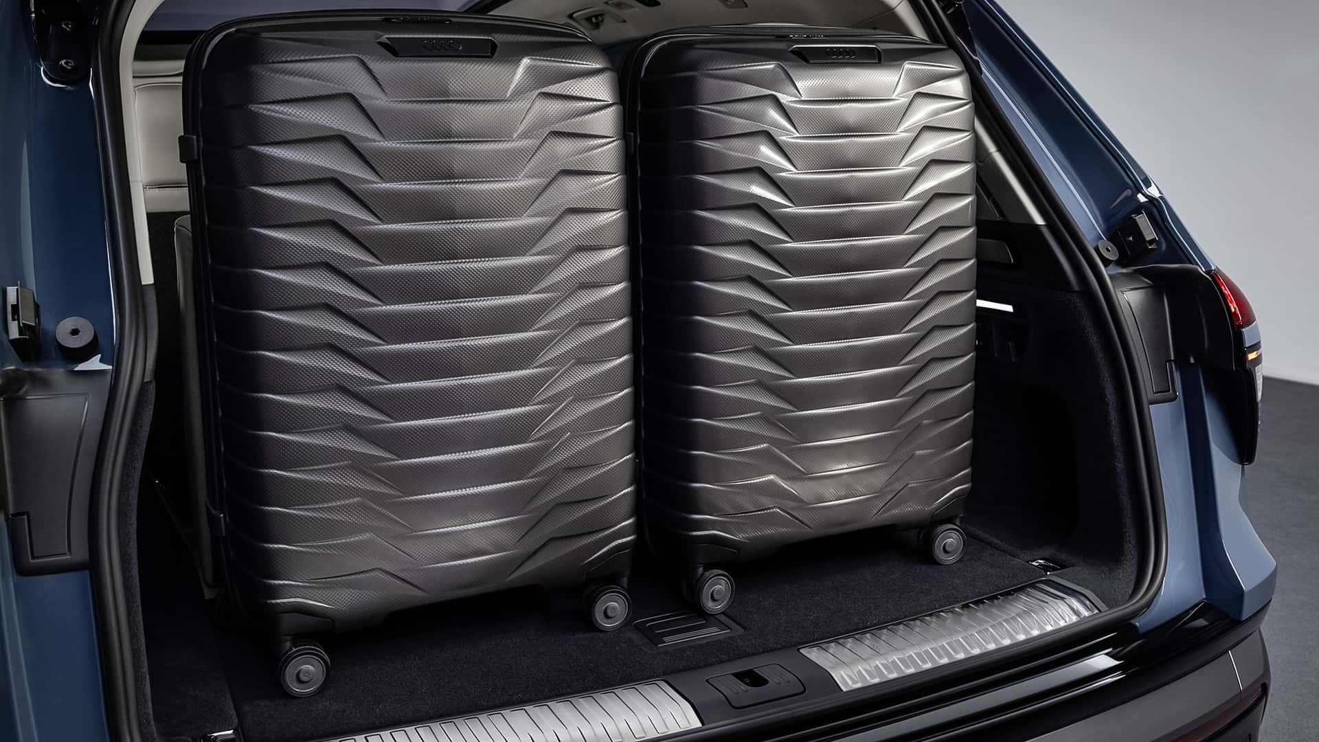 audi-q7-2026-interni-e-bagagliaio.jpg
