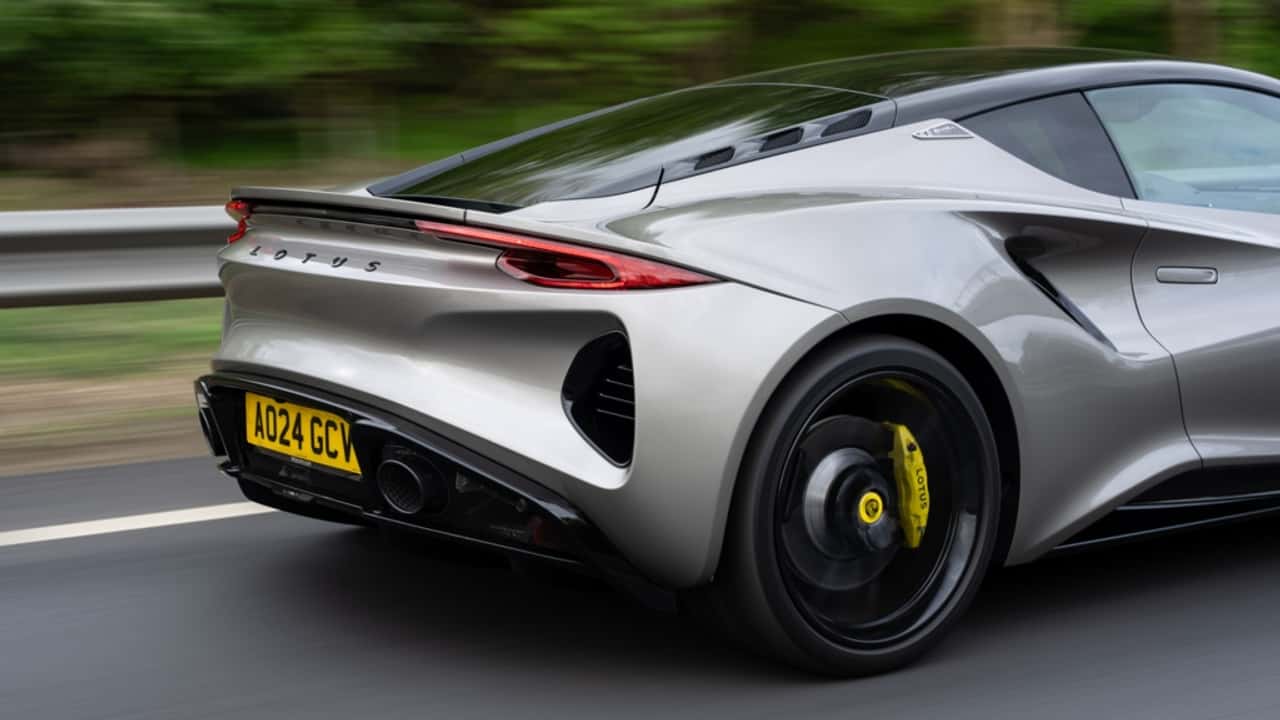 Lotus Emira