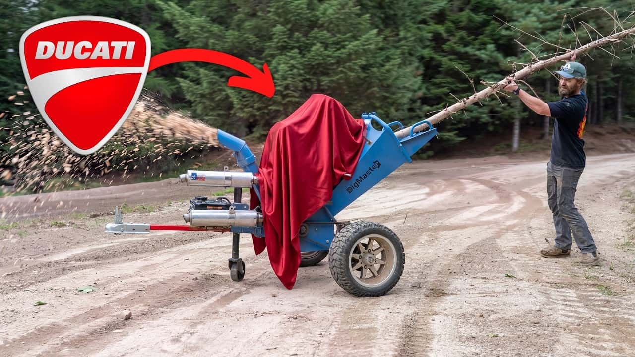 Что делать с лишним мотором Ducati 750 SS? Вставить в измельчитель древесины, конечно!