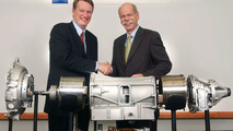 GM and DaimlerChrysler join forces to develop hybrid propulsion system