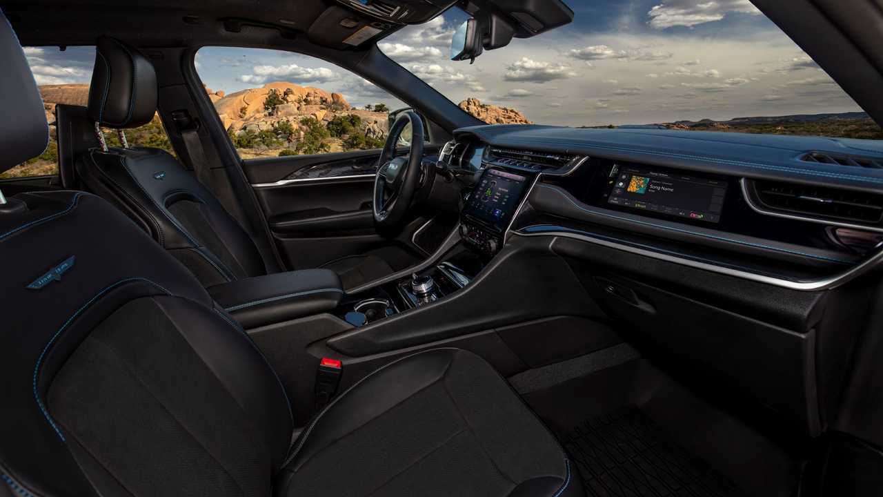 Jeep Grand Cherokee 4xe, la prova di Motor1.com