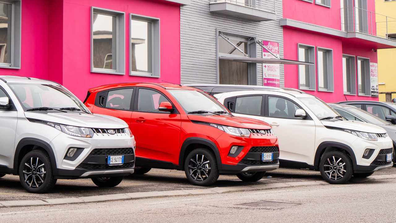 Mahindra KUV100 a GPL