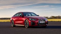 Foto - BMW aggiorna la gamma per la primavera 2022