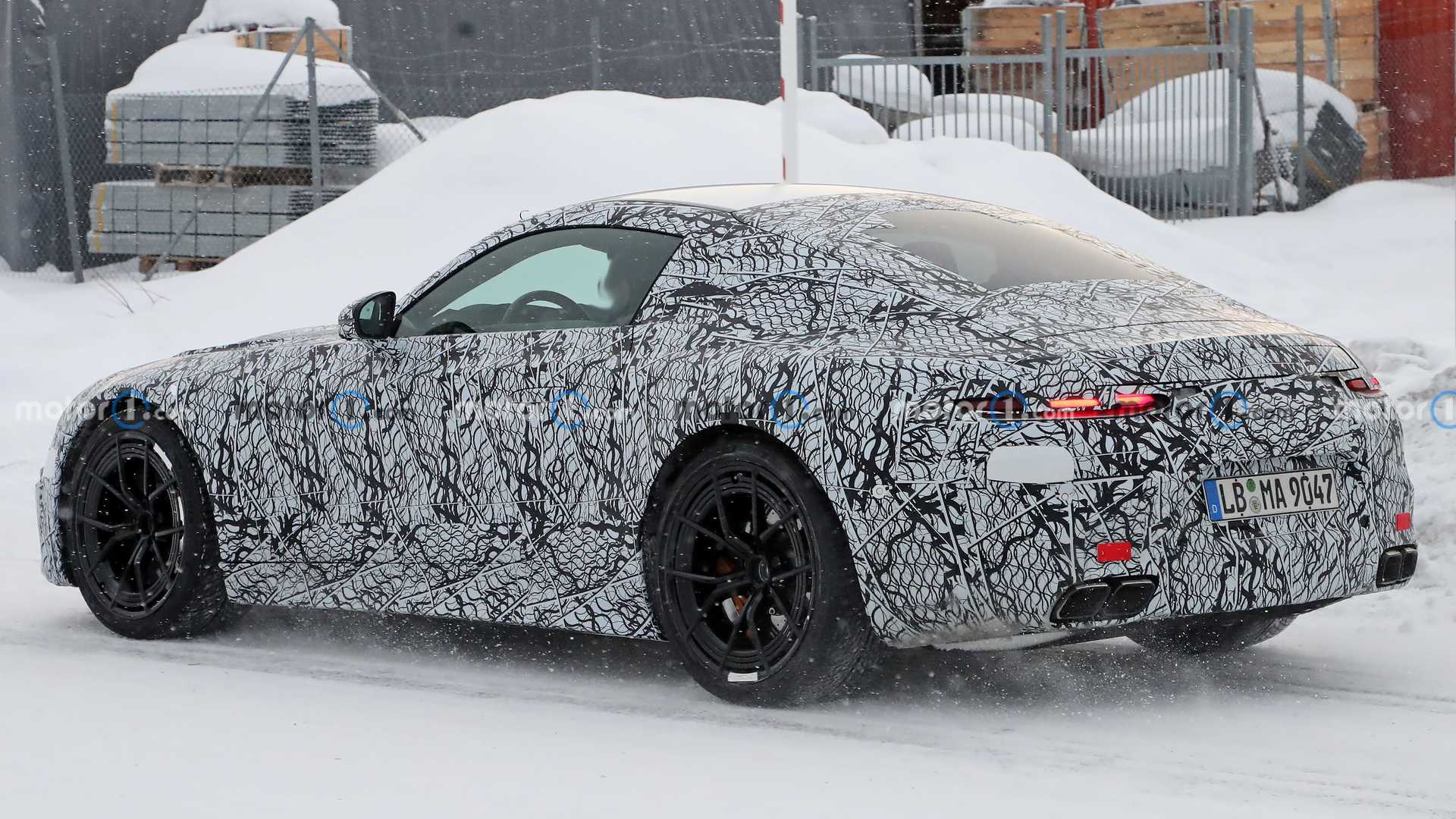 mercedes-amg-gt-63-coupe-back-end.jpg