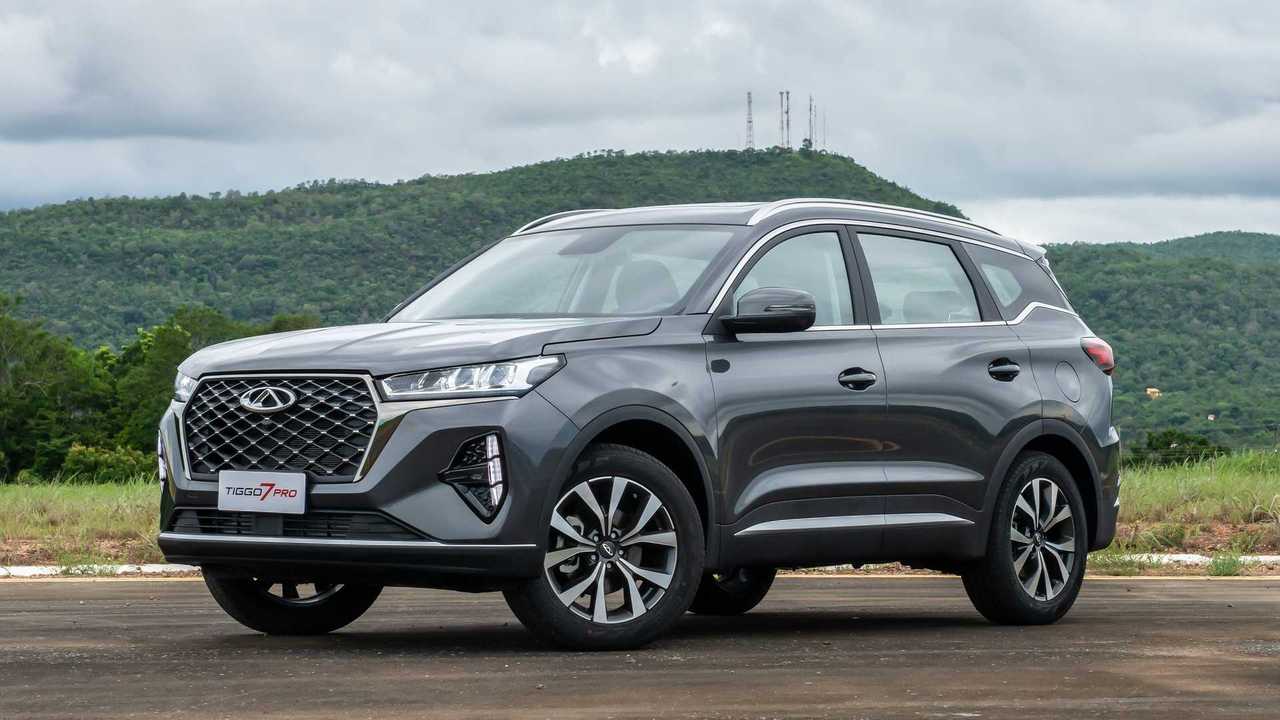 Caoa Chery Tiggo 7 Pro 2022 - três quartos frente (14)