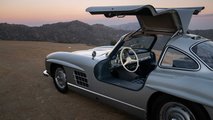 Foto - Mercedes 300SL Gullwing Alloy (1955), all'asta per  8 milioni di euro