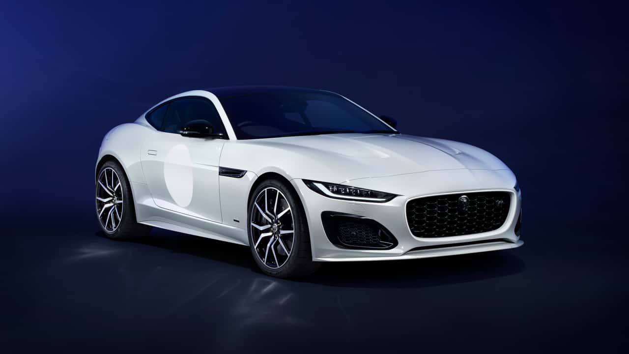 نسخة 2024 من جاكوار F-Type ZP
