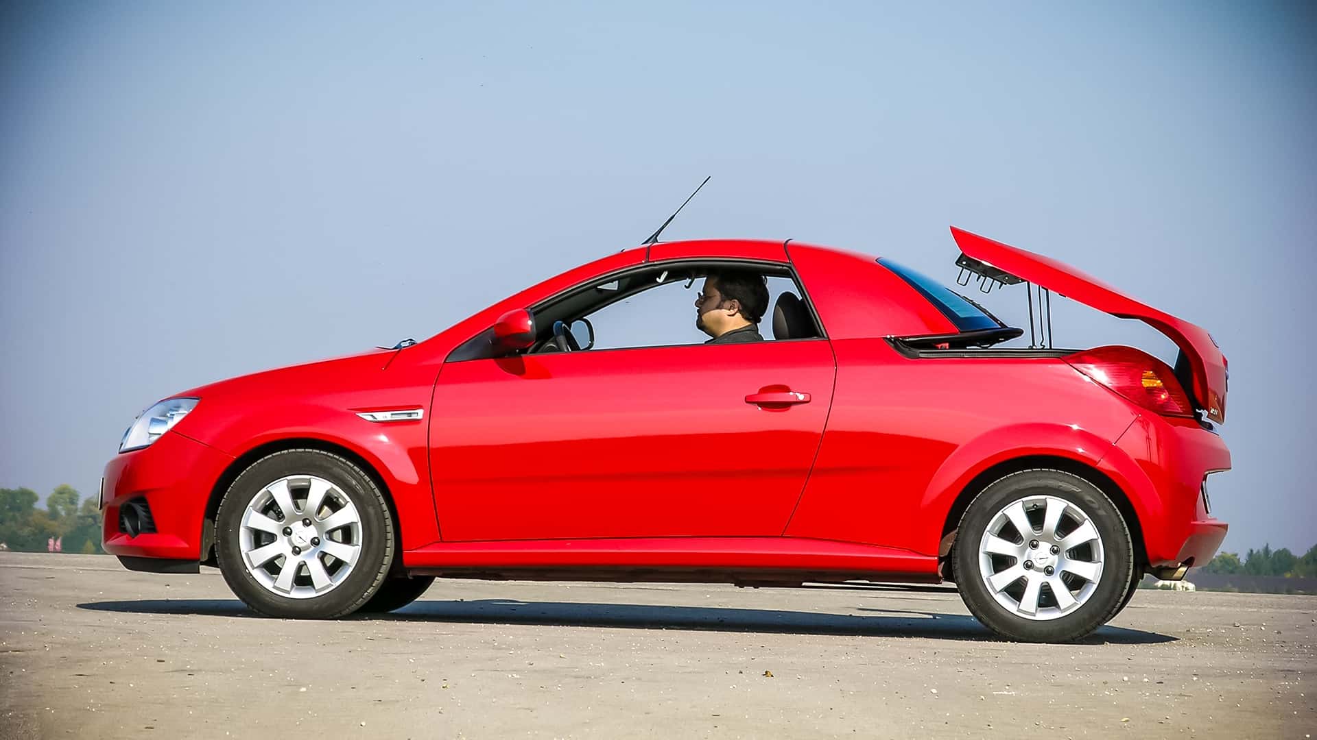 Coppia Spazzole Tergicristallo In Gomma Per Opel Tigra TwinTop (2004-2009) – Compatibili Con 9 Attacchi, Tergitura Silenziosa