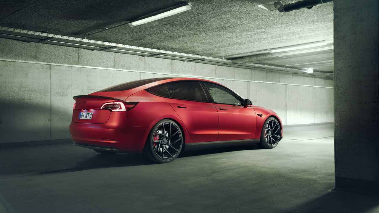 Tesla Model 3 di Novitec
