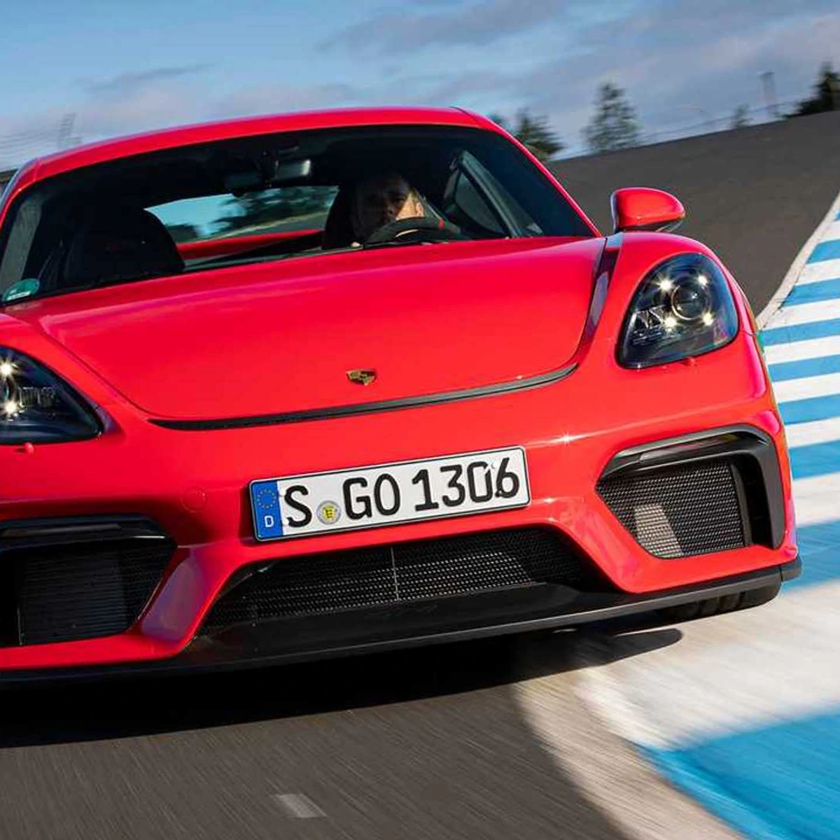porsche-718-cayman-gt4-2019-im
