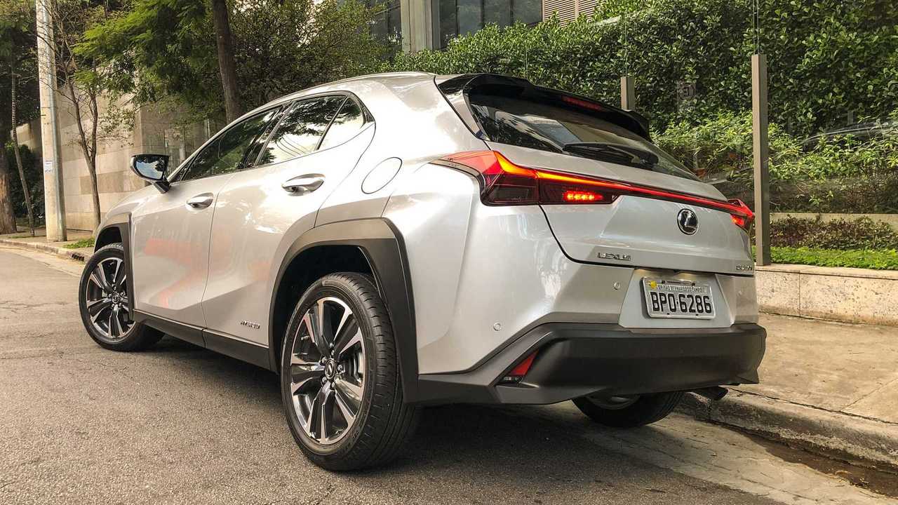 Teste: Lexus UX250h (BR)