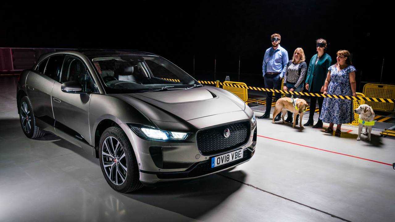 Jaguar I-Pace son artificiel