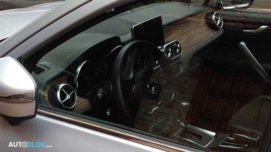Flagra - Mercedes-Benz Classe X 250 Power