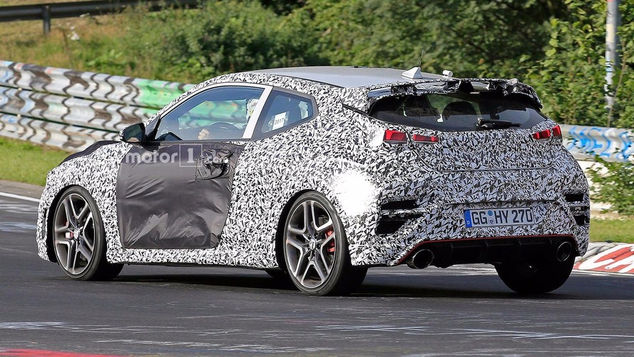 Hyundai Veloster Spy Photos