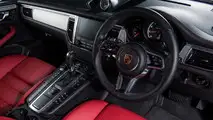 Porsche Macan Turbo with Performance Package (2017)