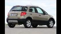4 x 4 = Sedici