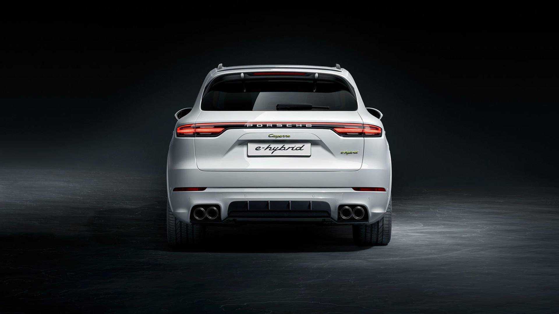 2019 Porsche Cayenne EHybrid Arrives With More Electric Range