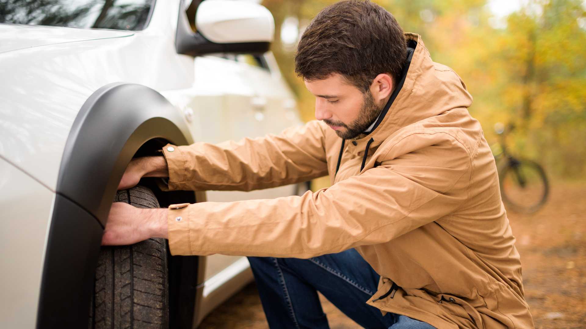 Drivers urged to keep checking tyres Drivers urged to keep checking tyres