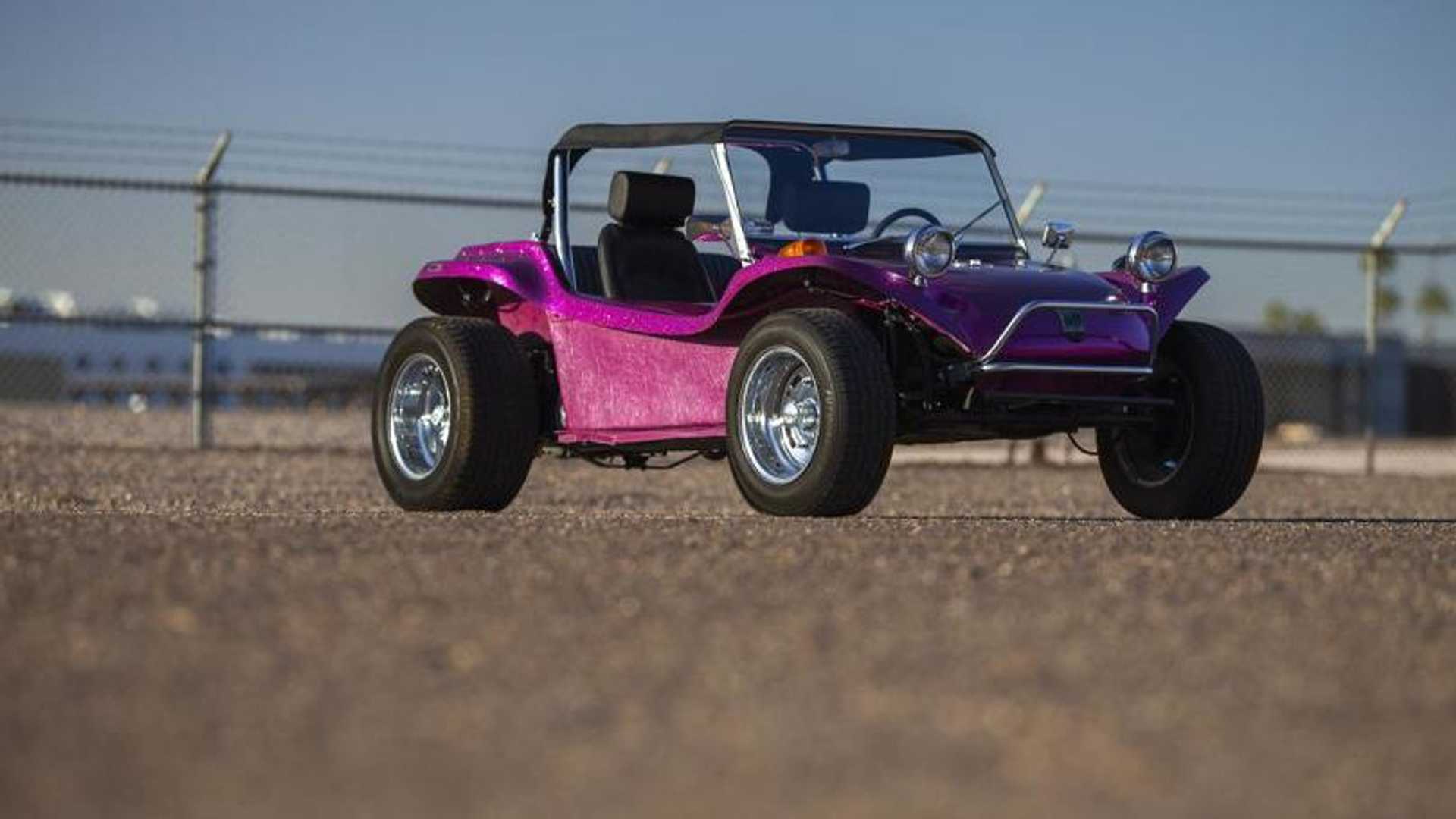 ["Meyers Manx Dune Buggy Promises Much Fun"]