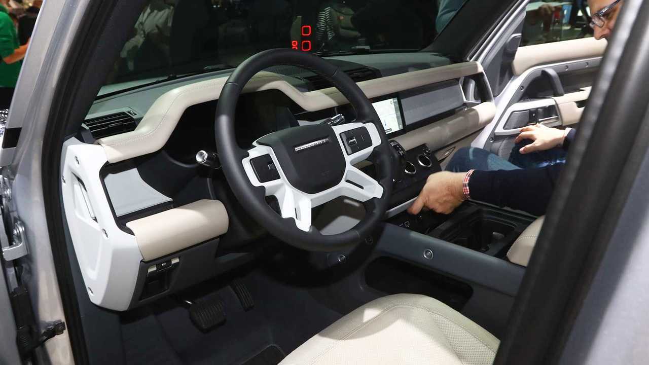 Maxi schermi, cruscotti e infotainment al Salone di Francoforte