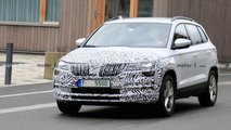 Skoda Karoq facelift spy photo