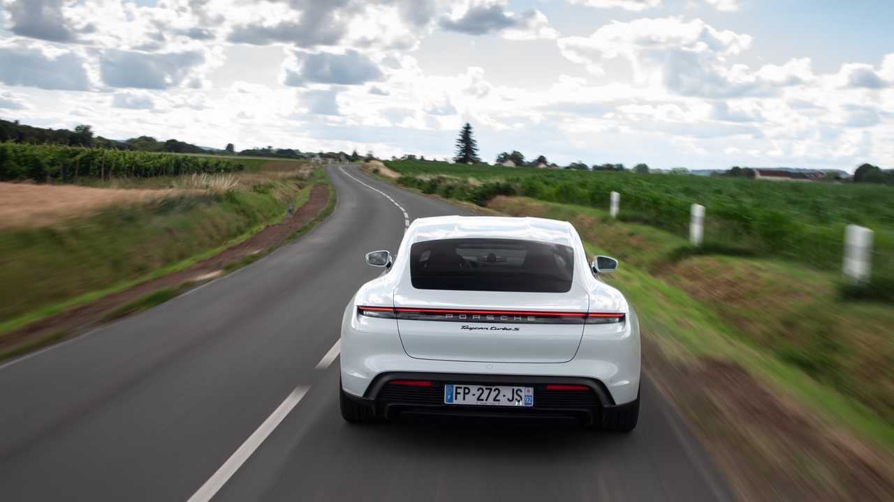 Essai Porsche Taycan Turbo S (2020)