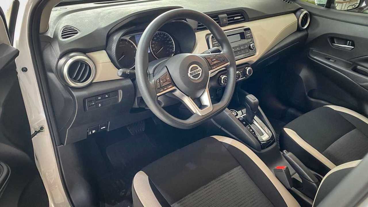 Nissan Versa 2021 Concessionária