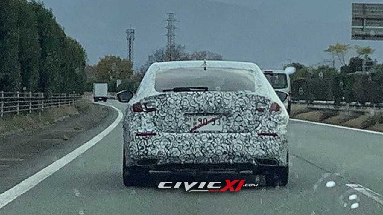 2022 Honda Civic Hatchback spy photo