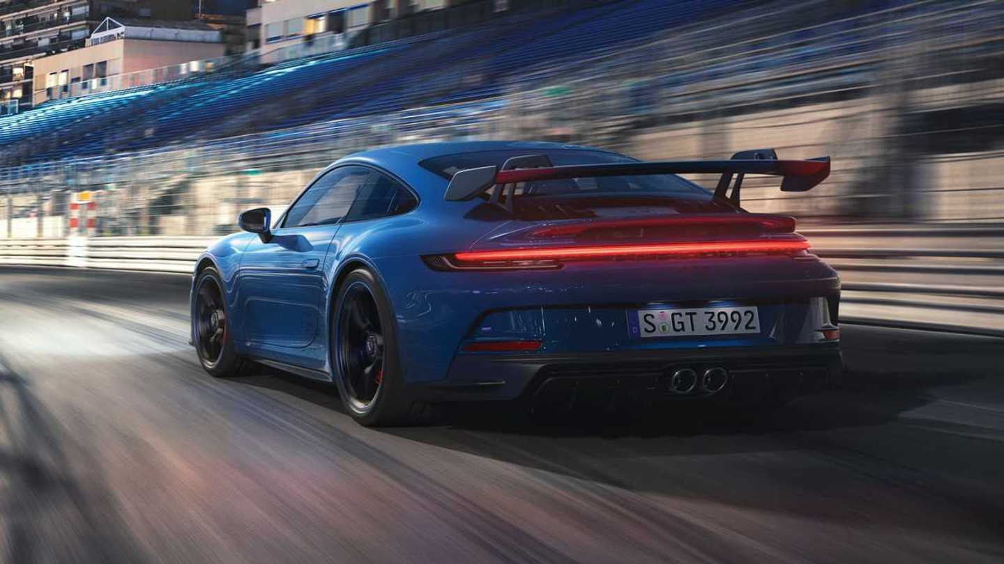 2022-porsche-911-gt3-debuts-with-huge-wing-502-bhp-and-new-suspension