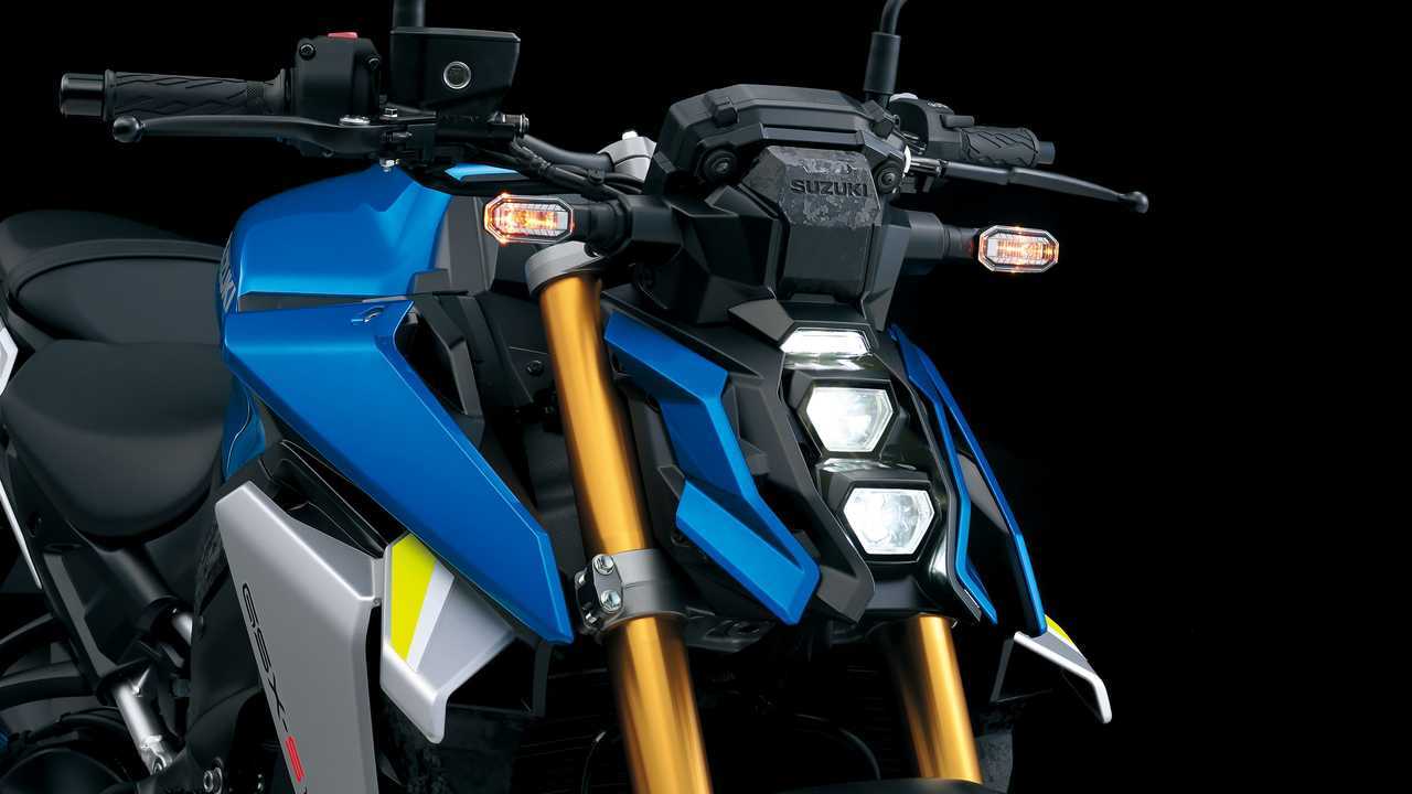 2022 Suzuki GSX-S1000 - Headlights
