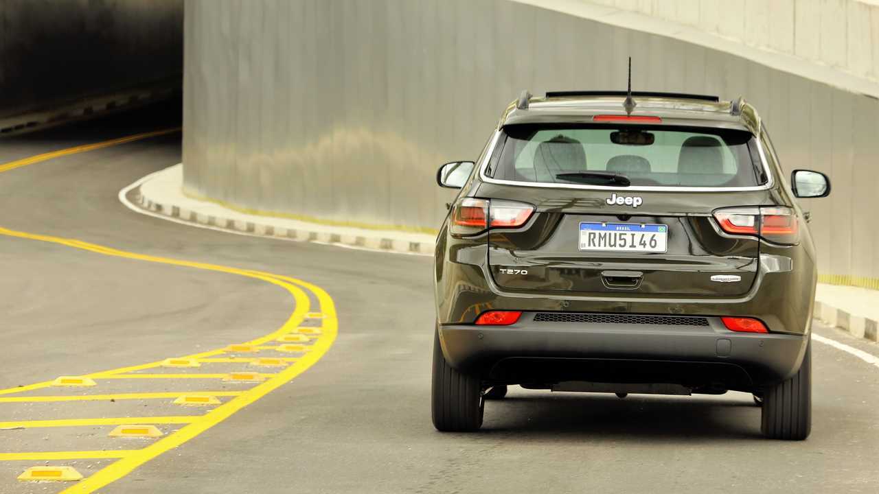 Jeep Compass Longitude 1.3T 2022 (Teste BR)