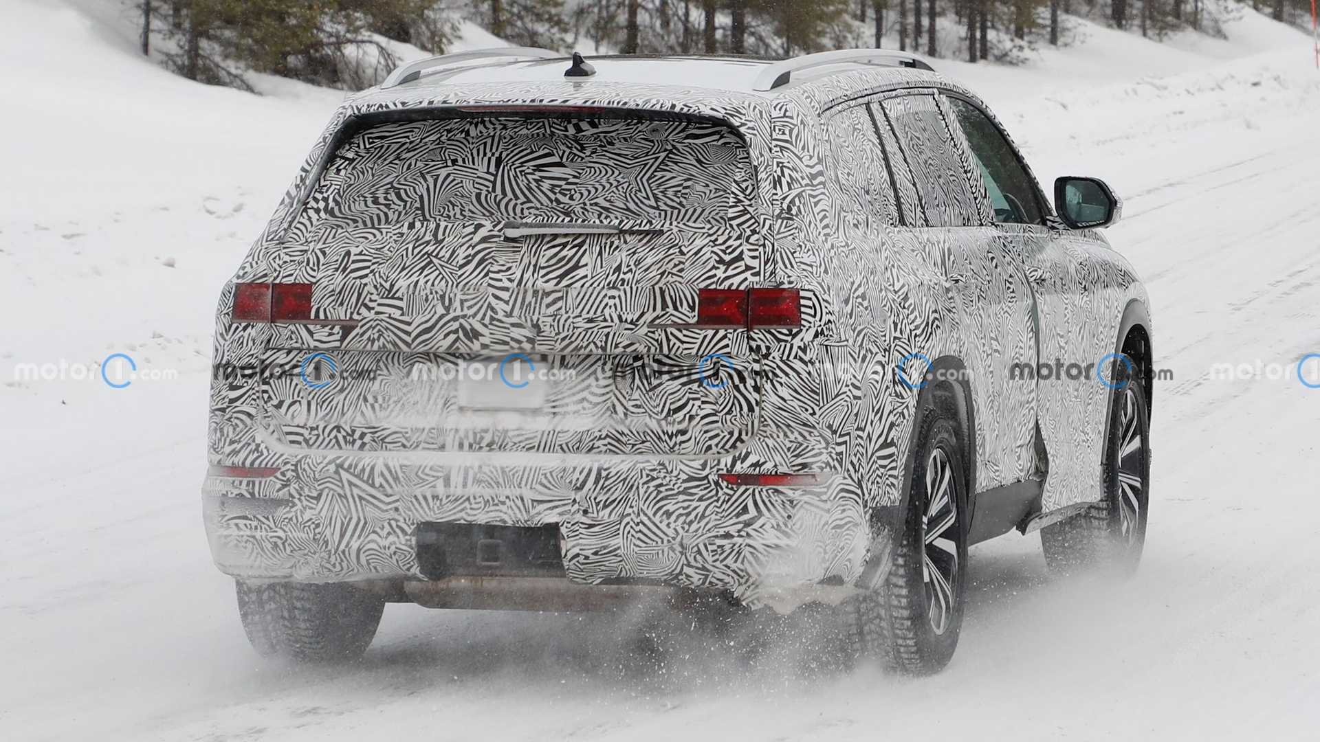 audi-q9-spy-photos.jpg