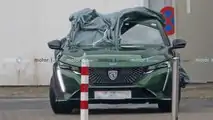 Nuova Peugeot 308 foto spia