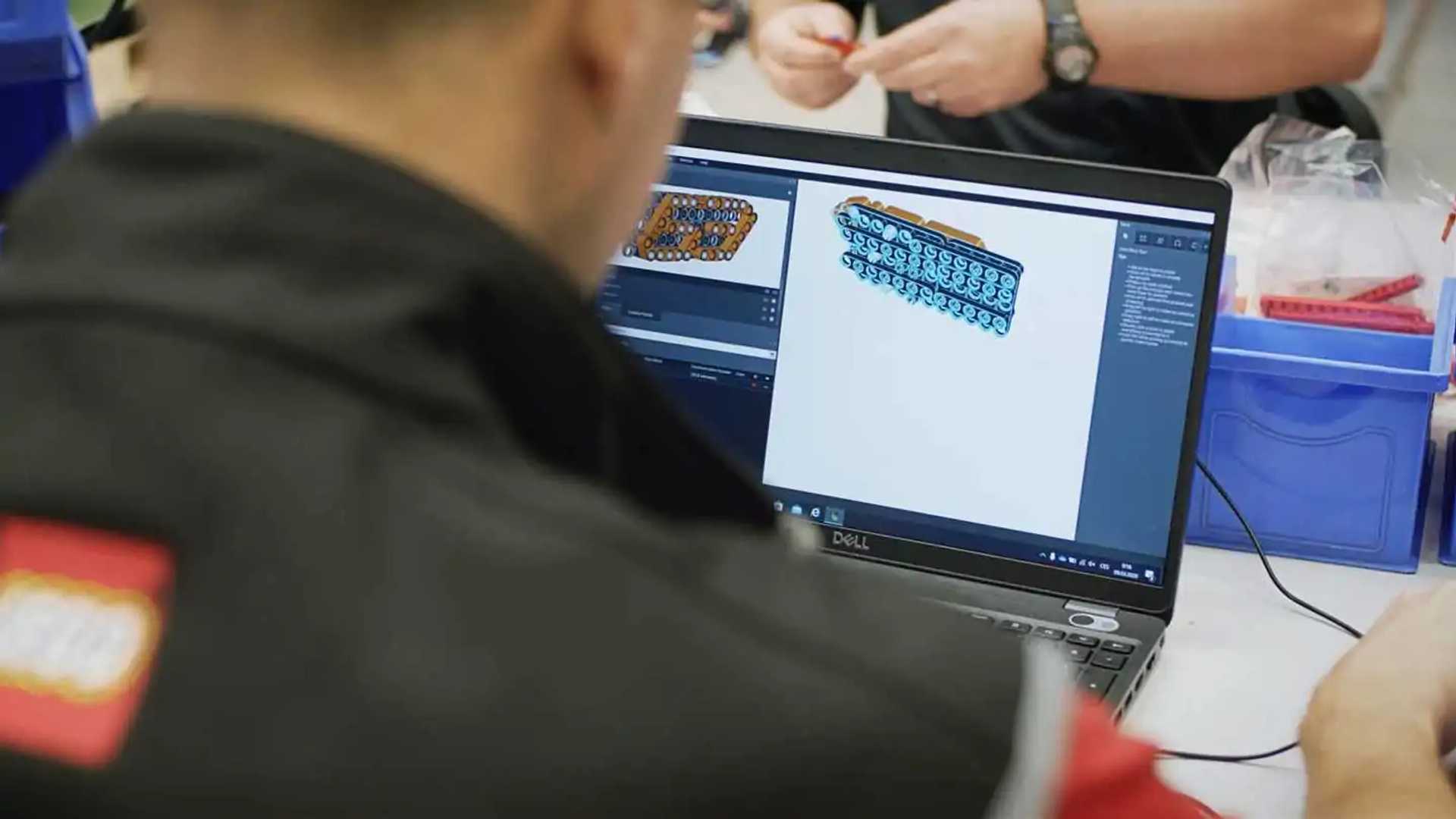 https://cdn.motor1.com/images/mgl/x7k3q/s6/lamborghini-sian-la-replica-in-scala-1-1-di-lego.jpg