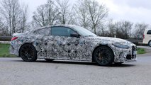 BMW M4 CSL Spy Shots Côté
