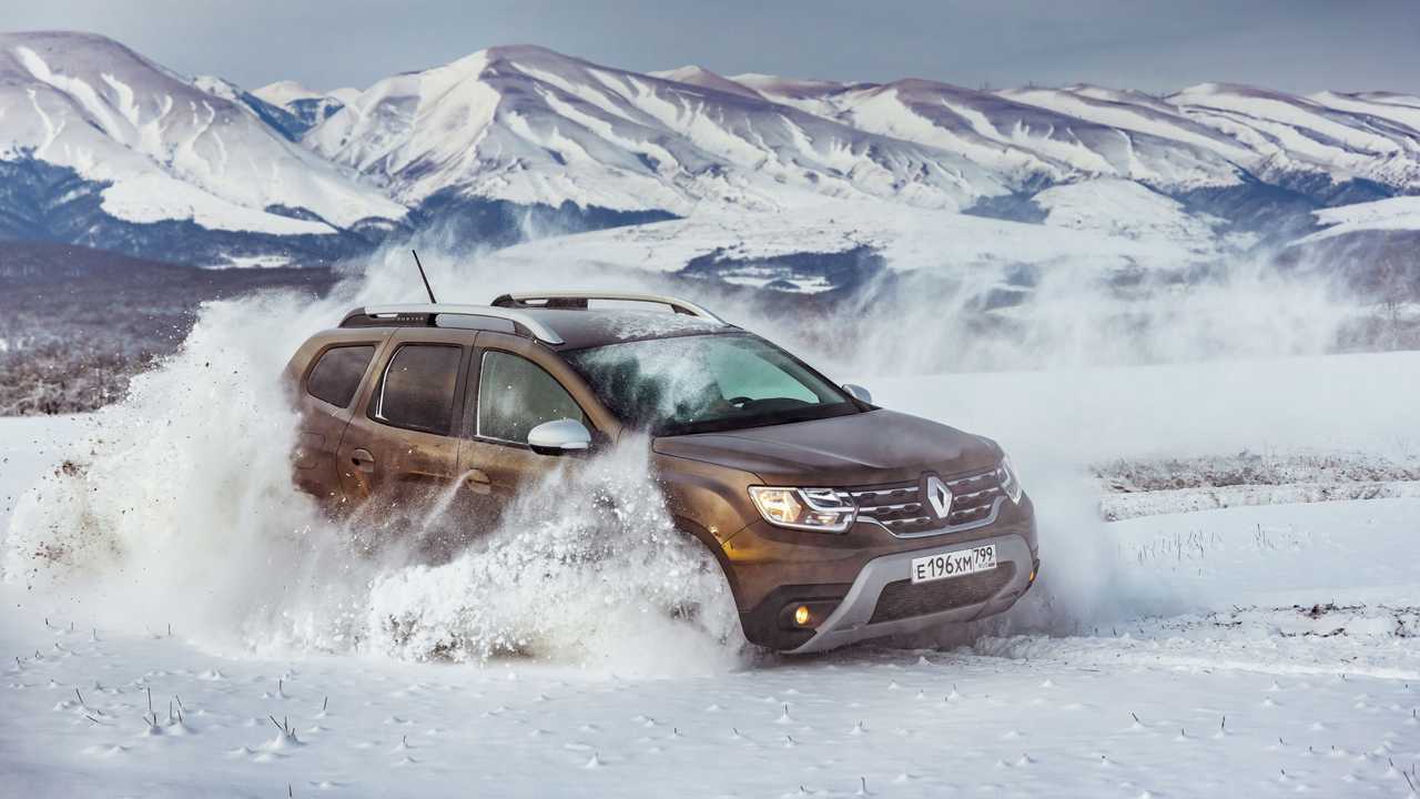 Renault Duster в снегу
