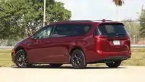 2021 Chrysler Pacifica Hybrid Exterior